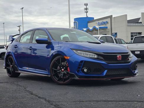 Used 2019 Honda Civic Type R image 2
