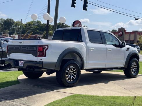 Used 2019 Ford F150 Raptor w/ Equipment Group 802A Luxury AWD/4WD image 2