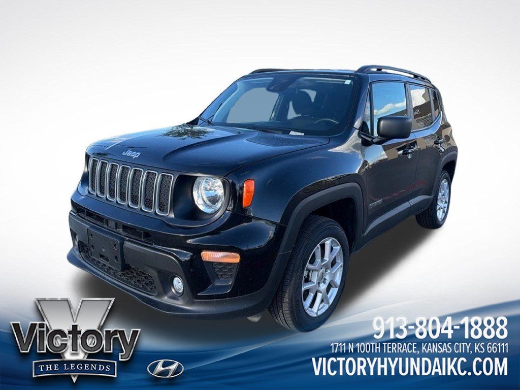 Used 2022 Jeep Renegade Latitude w/ Convenience Group AWD/4WD image 6