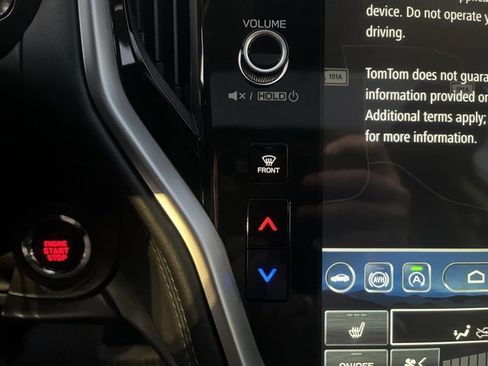 Used 2024 Subaru Outback Limited image 35