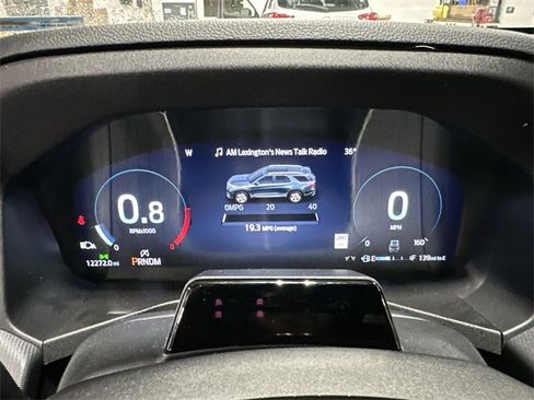 Used 2025 Ford Explorer ST w/ Sun And Sound Package image 14