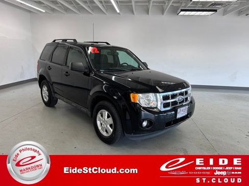 Used 2012 Ford Escape XLT FWD image 1