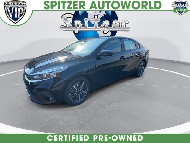 Certified 2023 Kia Forte LXS w/ LXS Technology Package FWD image 4