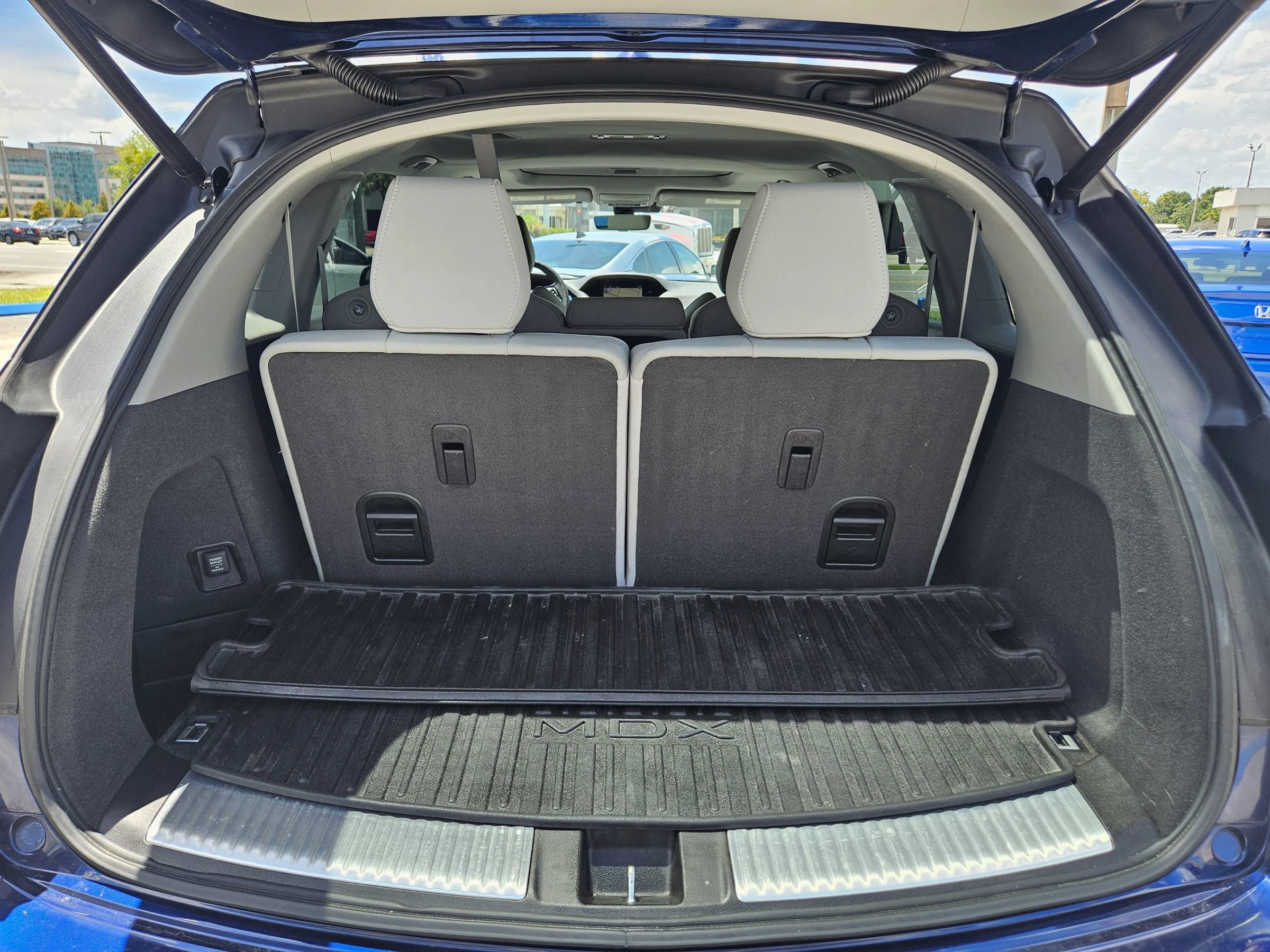 Used 2017 Acura MDX w/ Technology Package FWD image 14