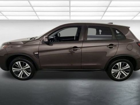 Used 2020 Mitsubishi Outlander Sport SE image 4