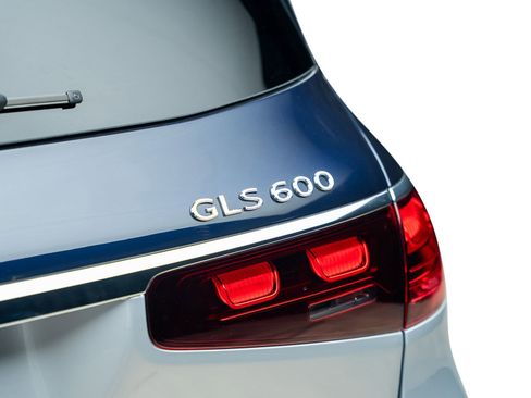 Used 2025 Mercedes-Benz Maybach GLS 600 4MATIC image 21