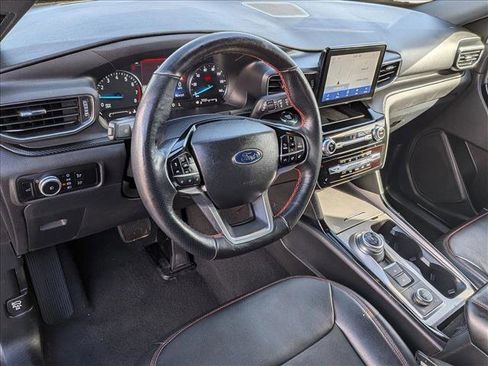 Used 2023 Ford Explorer ST-Line w/ Class IV Trailer Tow Package image 10