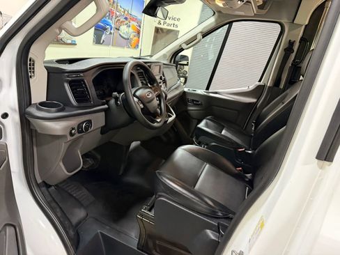 Used 2020 Ford Transit 150 Medium Roof RWD image 36