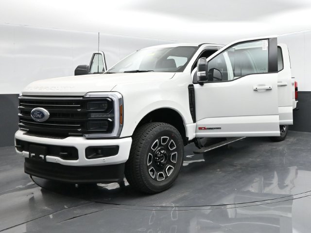 Certified 2025 Ford F250 Platinum AWD/4WD image 65
