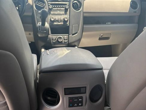 Used 2013 Honda Pilot Touring image 9