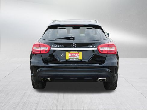 Used 2018 Mercedes-Benz GLA 250 4MATIC image 6