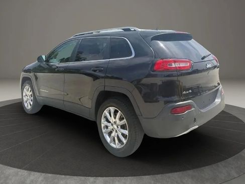 Used 2014 Jeep Cherokee Limited w/ Technology Group AWD/4WD image 4