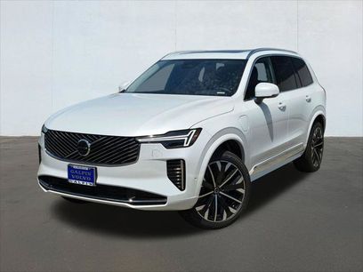 New 2026 Volvo XC90 T8 Plus w/ Protection Package