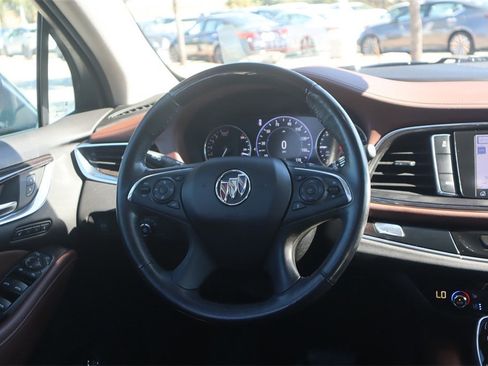 Used 2020 Buick Enclave Avenir w/ Avenir Technology Package image 28