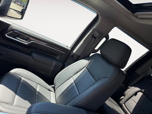 Certified 2025 Chevrolet Silverado 2500 LTZ w/ LTZ Plus Package AWD/4WD image 15
