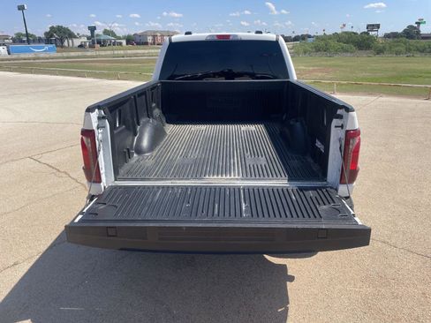Used 2024 Ford F150 XLT w/ Tow/Haul Package AWD/4WD image 28