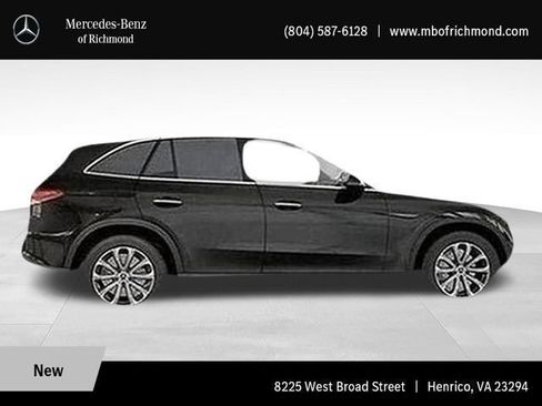 Used 2026 Mercedes-Benz GLC 300 4MATIC image 17