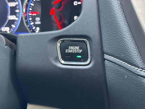 Used 2022 GMC Acadia Denali w/ Denali Ultimate Package image 24