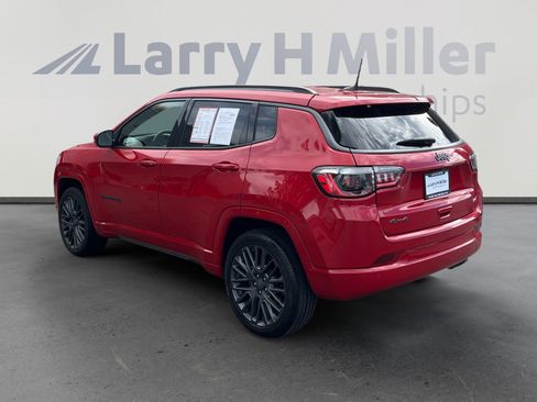Used 2022 Jeep Compass Limited image 3
