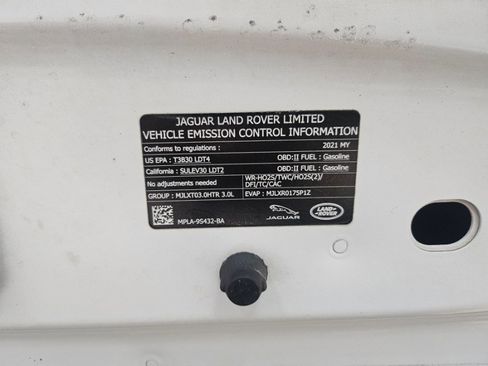 Used 2021 Land Rover Range Rover Westminster Edition image 48