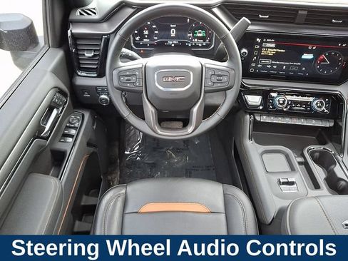 Used 2025 GMC Sierra 3500 AT4 AWD/4WD image 4