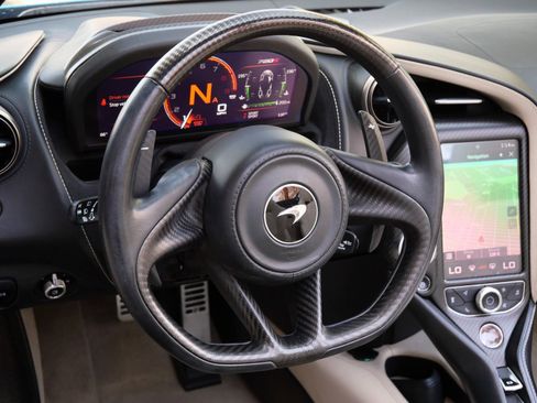 Used 2019 McLaren 720S Luxury image 9