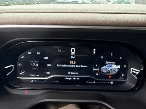 Used 2022 GMC Yukon Denali AWD/4WD image 39