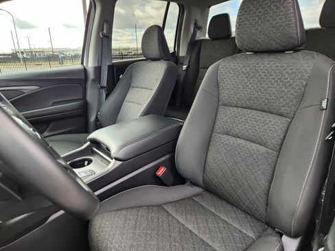 Certified 2024 Honda Ridgeline Sport image 7