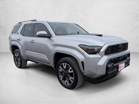 Certified 2025 Toyota 4Runner TRD Sport image 3