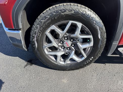 Certified 2024 GMC Sierra 1500 SLT w/ SLT Premium Package image 10