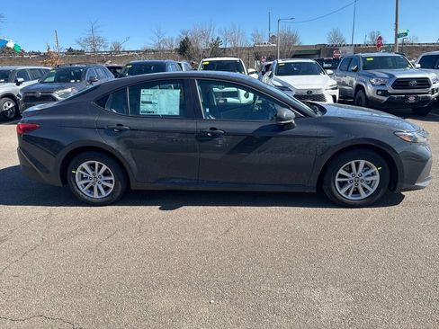 New 2026 Toyota Camry Hybrid image 8