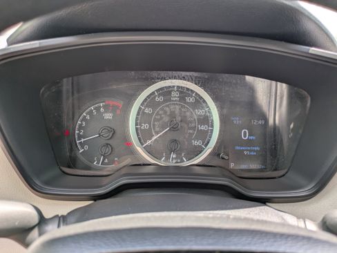 Used 2021 Toyota Corolla LE image 16