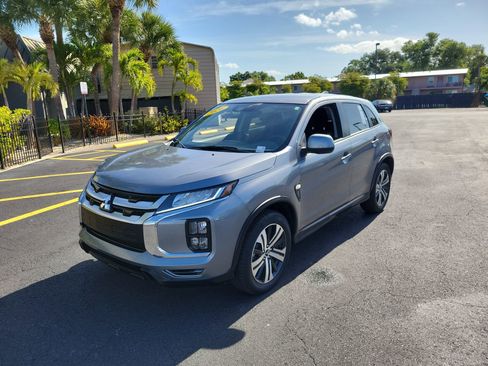 Used 2025 Mitsubishi Outlander Sport ES AWD/4WD image 10