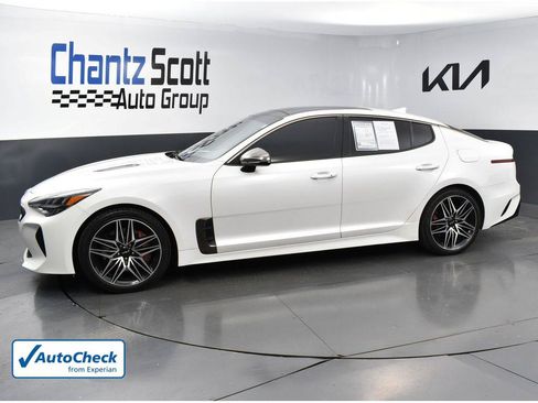 Used 2022 Kia Stinger GT1 w/ Red Interior Color Package RWD image 2