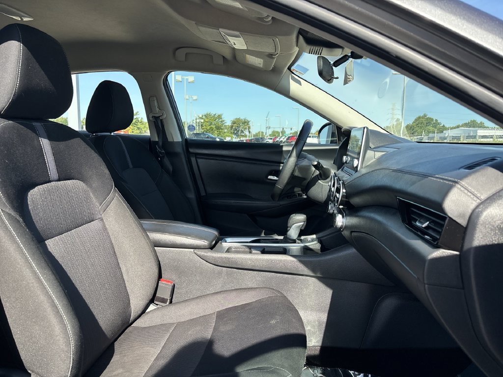 Certified 2025 Nissan Sentra SV w/ All-Weather Package FWD image 19