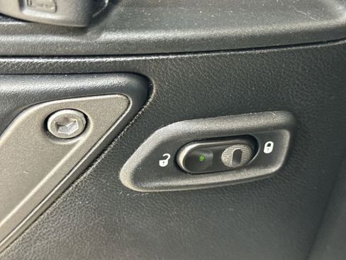 Used 2017 Jeep Wrangler Unlimited Sport w/ Quick Order Package 24S image 20