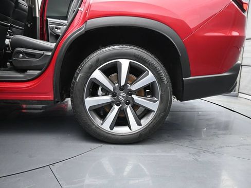 Used 2023 Honda Pilot Elite image 17
