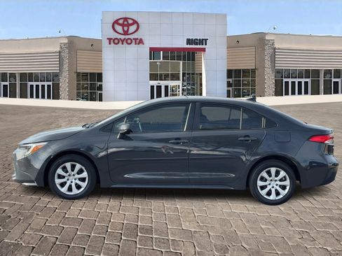 Certified 2023 Toyota Corolla LE image 4