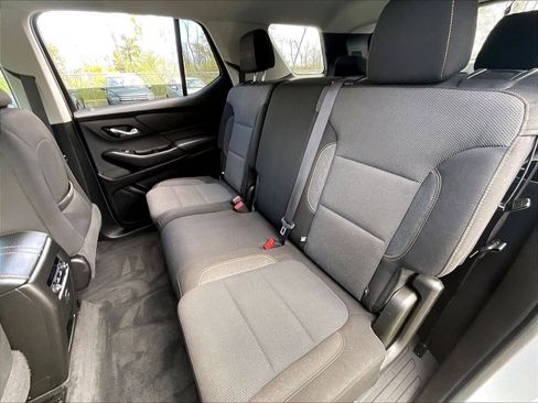 Used 2019 Chevrolet Traverse LS AWD/4WD image 15