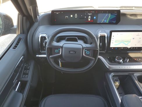 New 2025 Ford Expedition Max Platinum w/ Stealth Appearance Package image 15