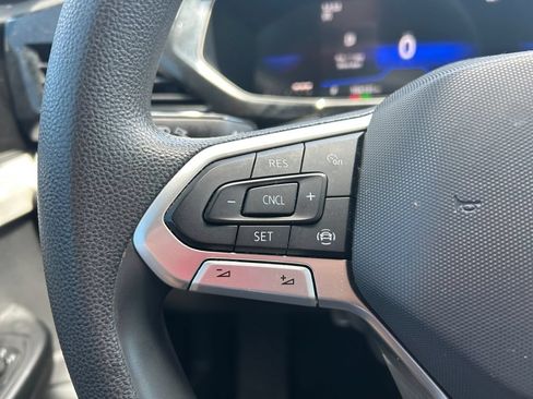 Used 2022 Volkswagen Taos S FWD image 19