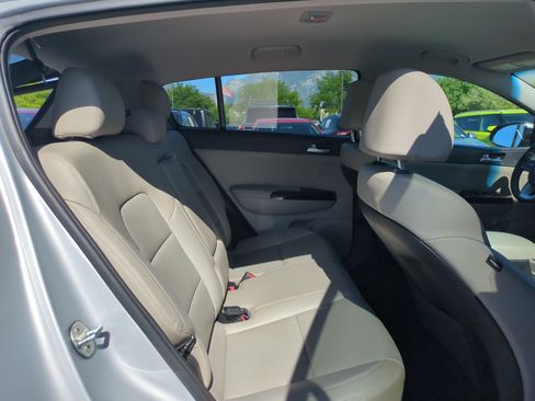 Used 2020 Kia Sportage EX AWD/4WD image 30