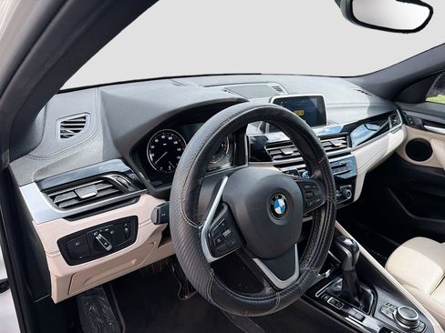 Used 2018 BMW X2 sDrive28i w/ Convenience Package FWD image 9