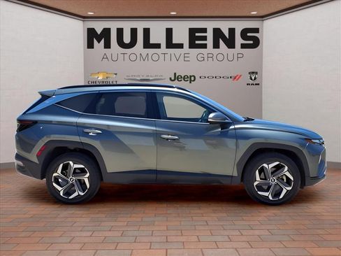 Used 2023 Hyundai Tucson Limited AWD/4WD image 4