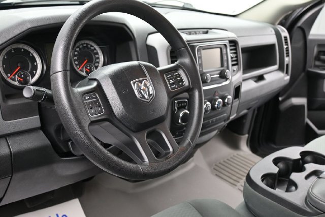 Used 2016 RAM 1500 Express AWD/4WD image 13