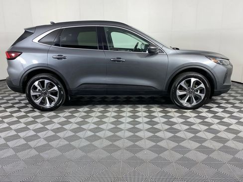 Used 2022 Ford Edge SEL w/ Convenience Package image 6