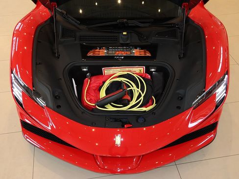 Certified 2022 Ferrari SF90 Spider image 96