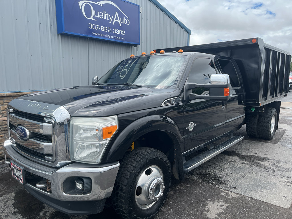 Used 2011 Ford F350 Lariat w/ Lariat Ultimate Pkg AWD/4WD image 2