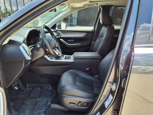 Used 2024 MAZDA CX-90 Plug-In Hybrid w/ Premium Pkg AWD/4WD image 13