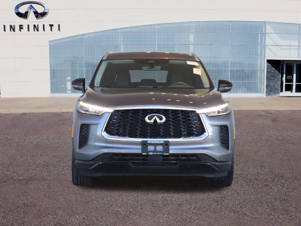 Used 2023 INFINITI QX60 Luxe w/ Performance Audio Package AWD/4WD image 11